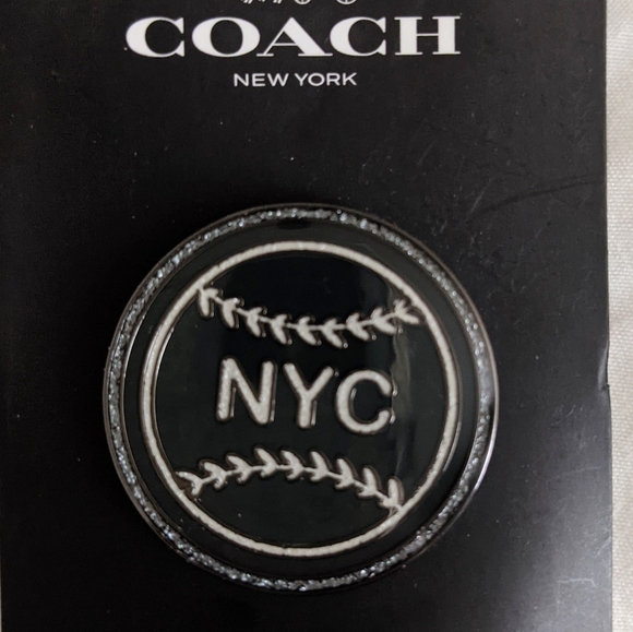 Coach Varsity New York NYC Baseball Pin - Picture 3 of 8